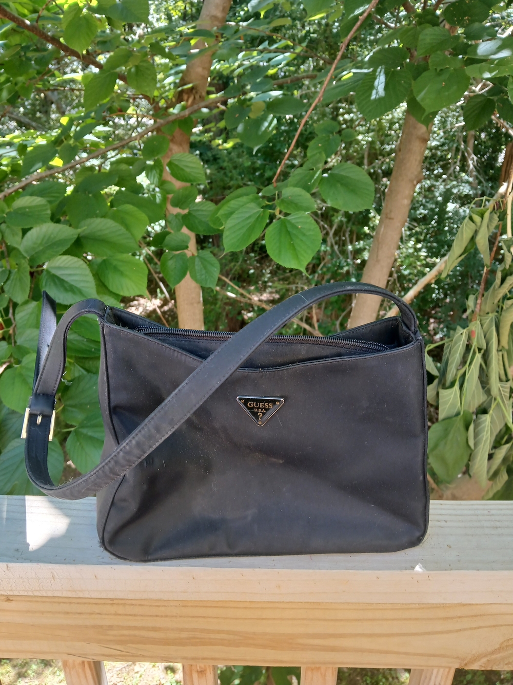 GUESS Black Crossbody Shoulder Bag